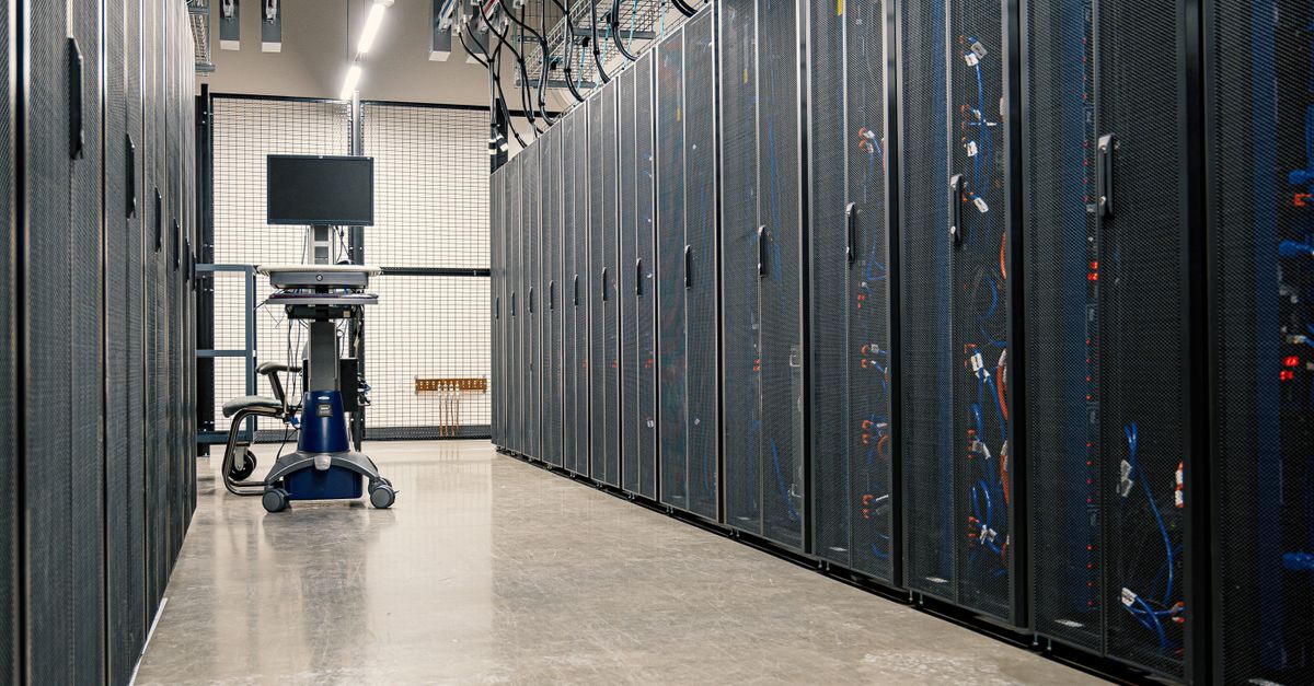Comparatif complet : o2switch vs VPS dédié vs Cloud IA pour héberger un LLM + RAG avec Laravel